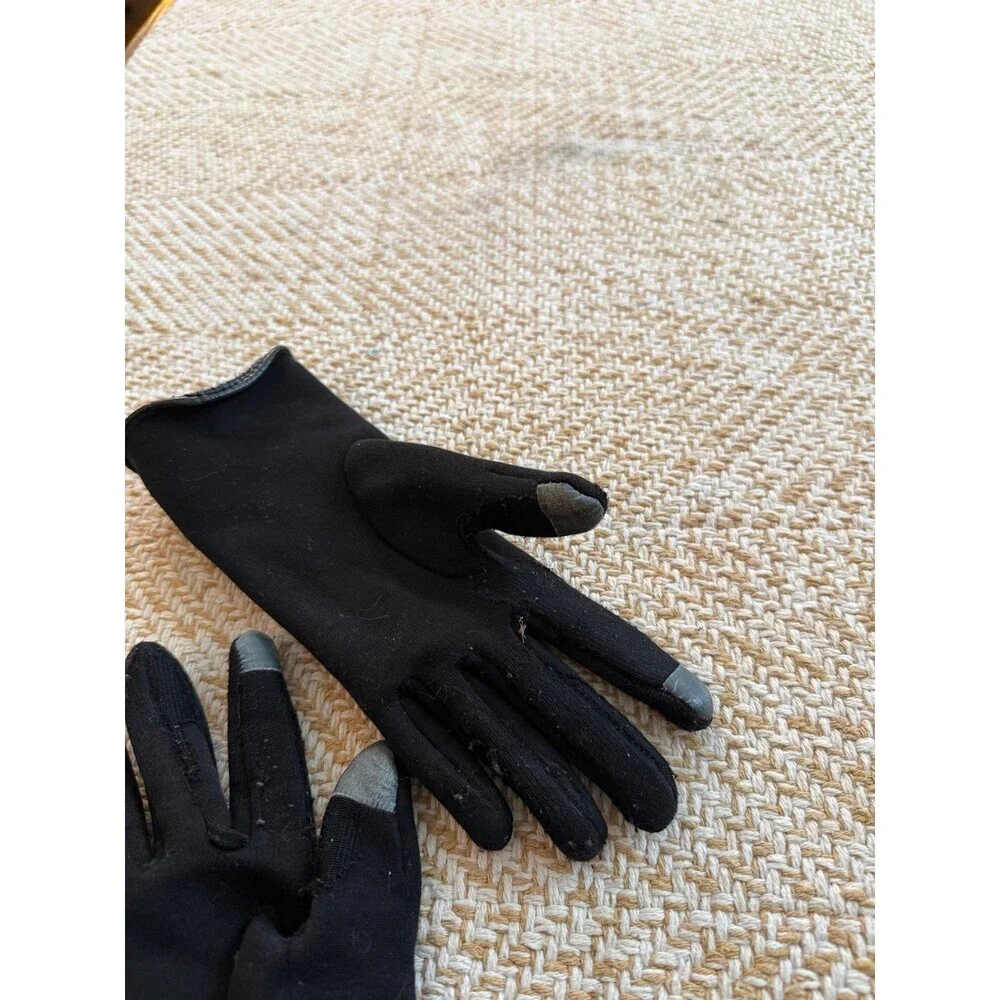 Black Touchscreen Gloves with Bow Detail